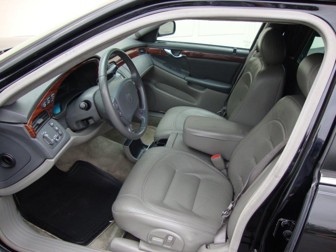 Photo of Funeral for sale: 2000 Cadillac STS Hearse by Eureka