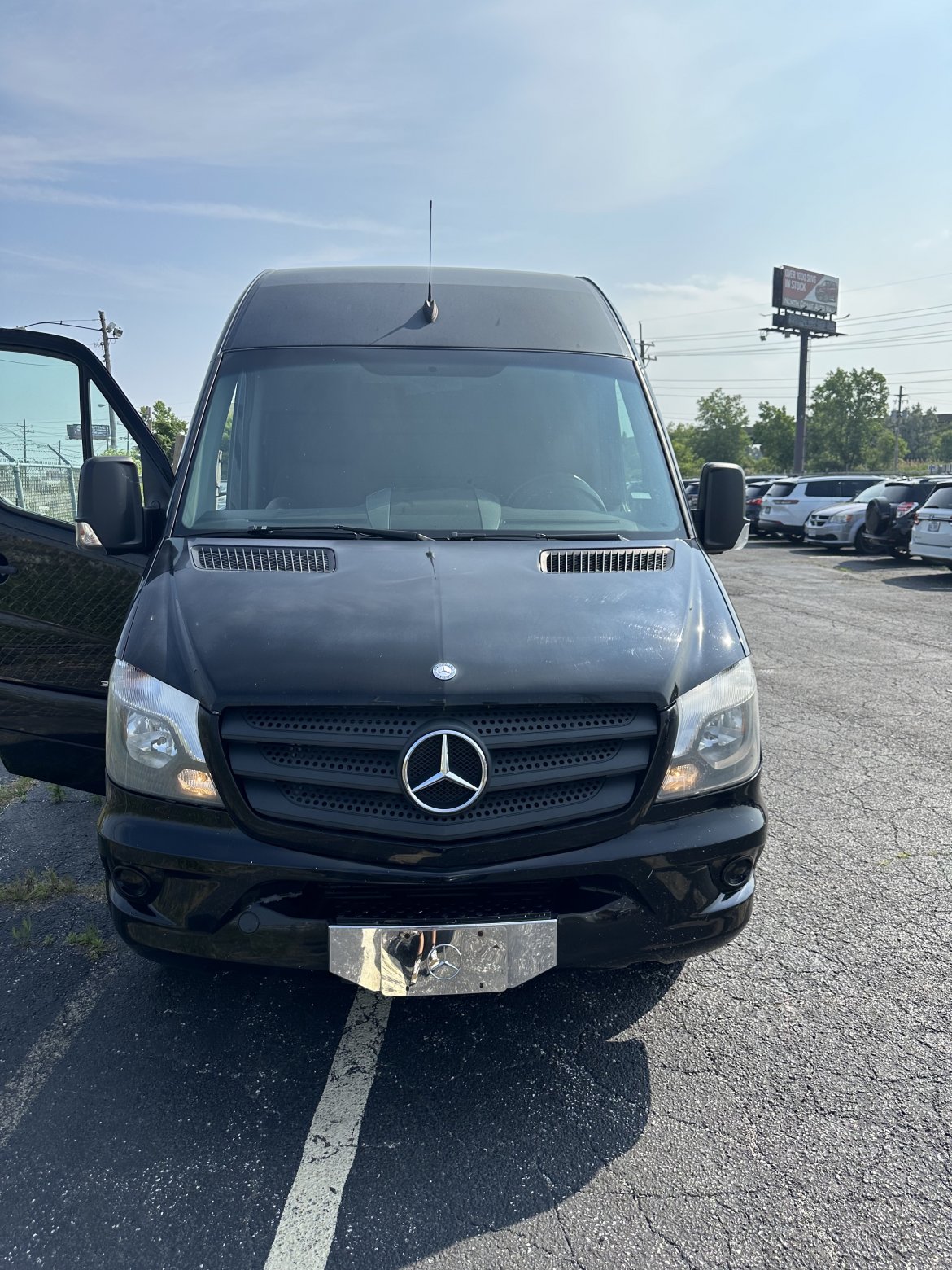 Limousine for Sale in Cleveland, OH - Photo 22