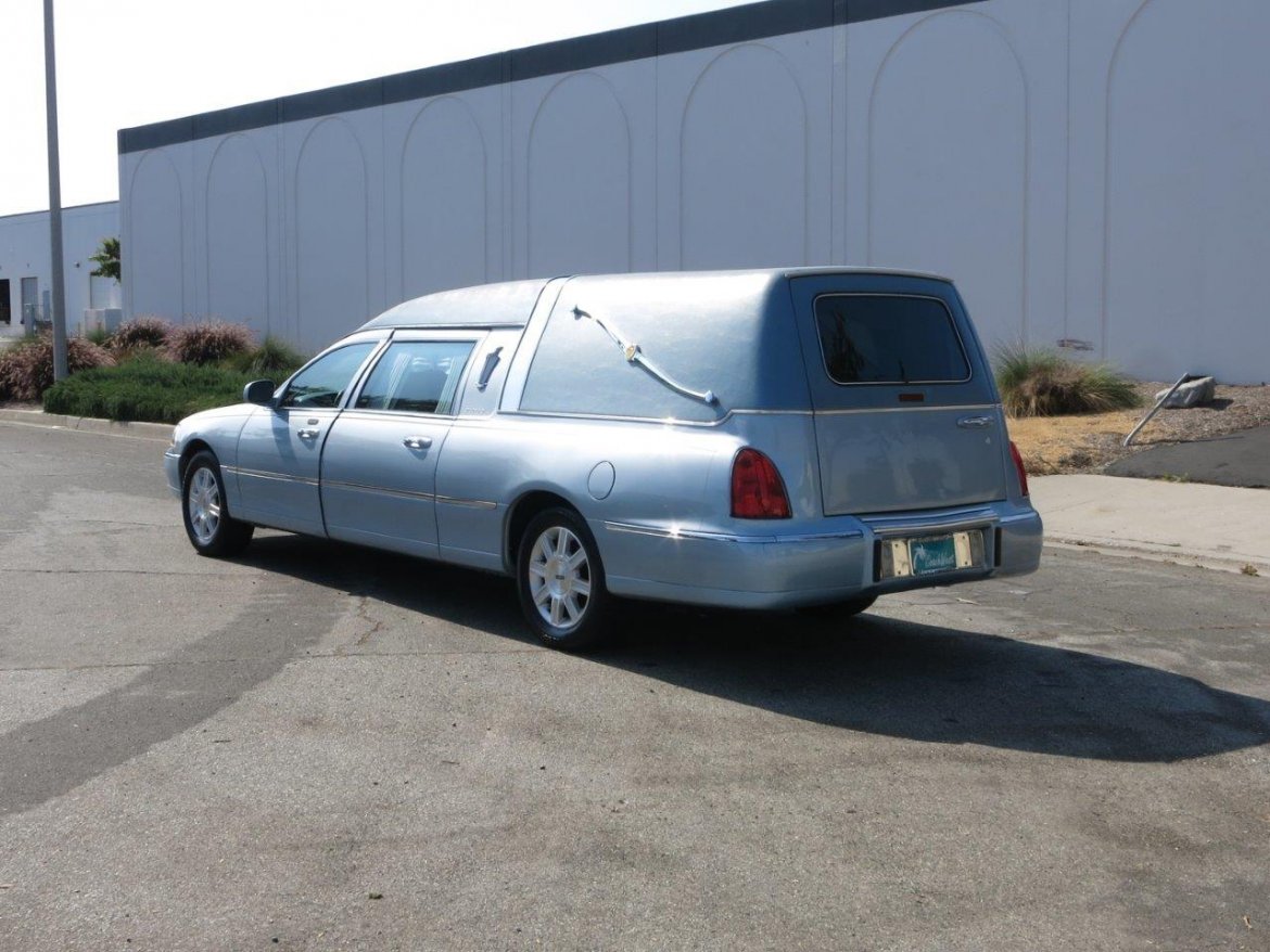 Used 2011 Lincoln Town Car Stratford for sale WS16512 We Sell Limos