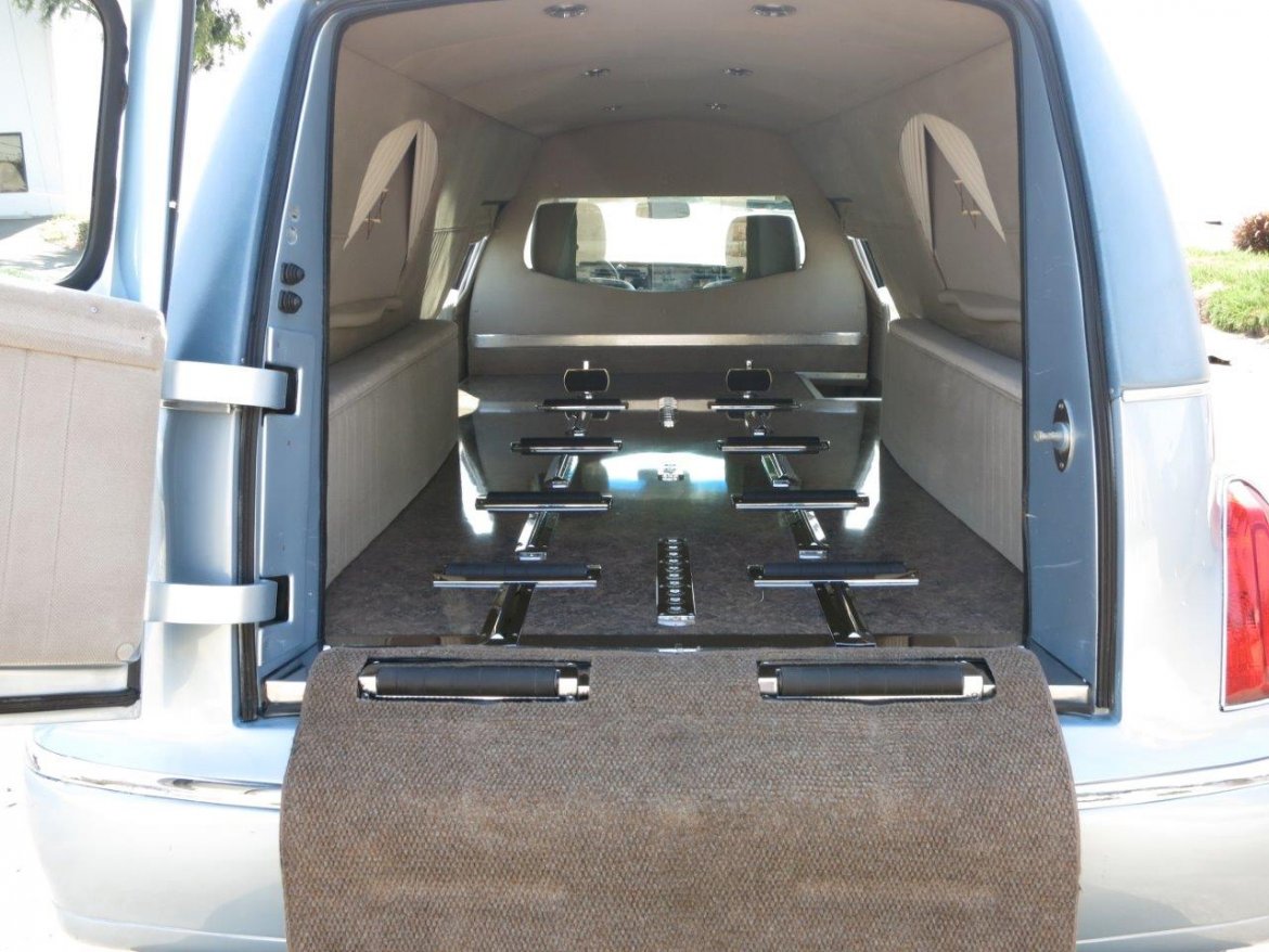 Funeral for Sale in Carson, CA - Photo 11