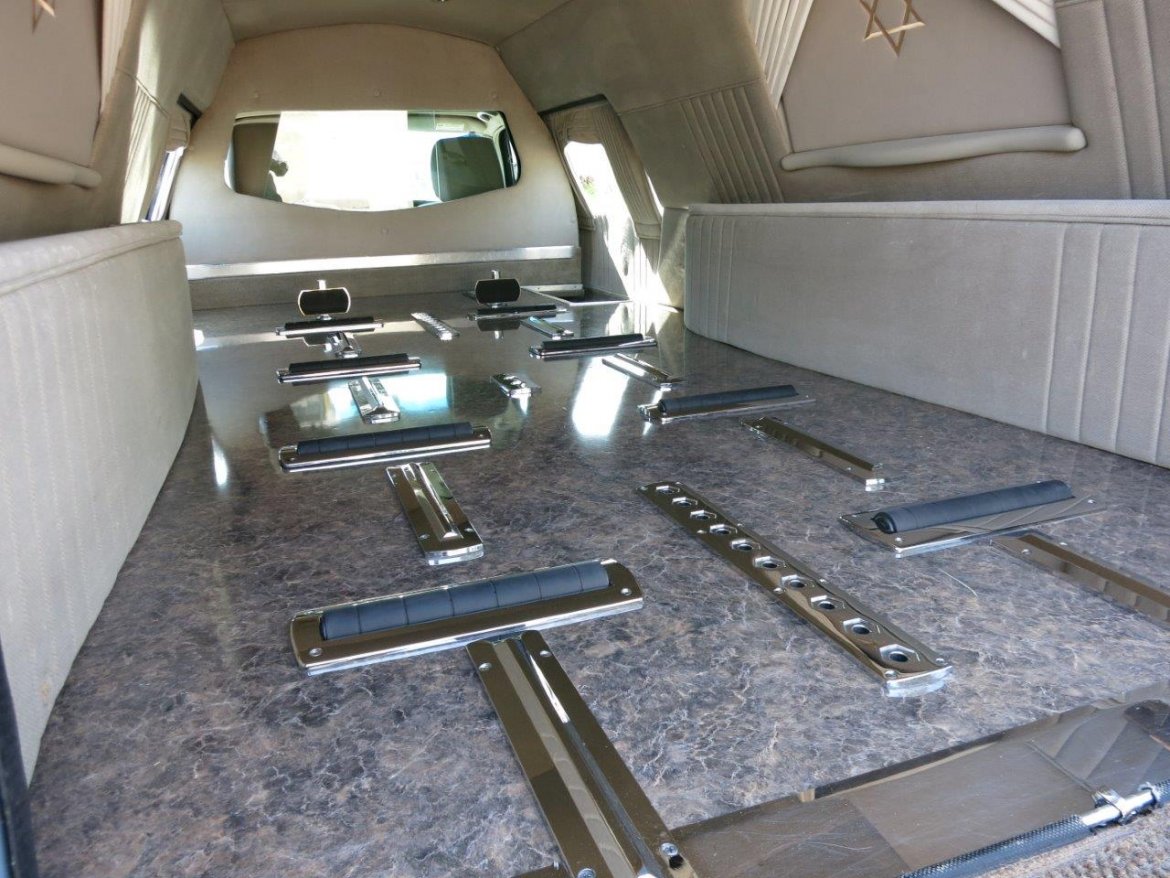 Funeral for Sale in Carson, CA - Photo 10
