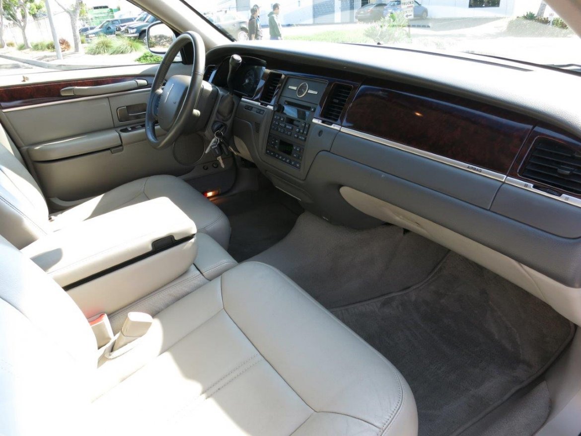 Funeral for Sale in Carson, CA - Photo 16