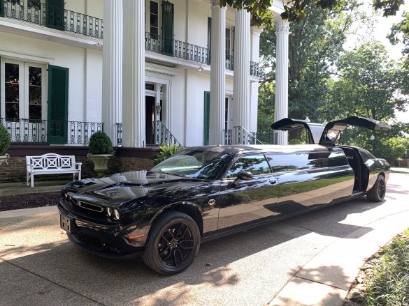 2019 Dodge Challenger Limousine for Sale in Nashville, TN - Main Photo