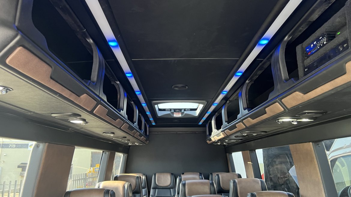 Sprinter for Sale in Anaheim, CA - Photo 4