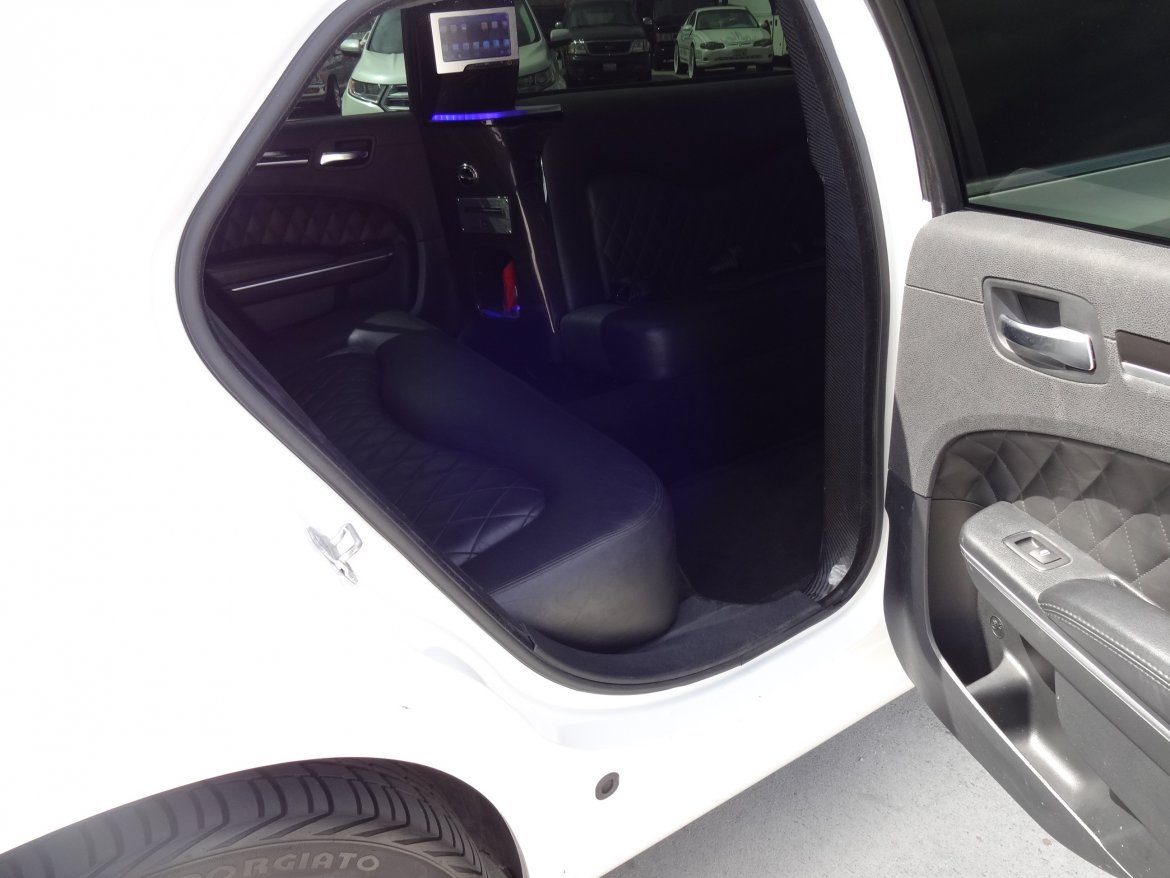 Photo of Limousine for sale: 2014 Chrysler 140 Inch Conversion 140" by Specialty Cpnversions SPV