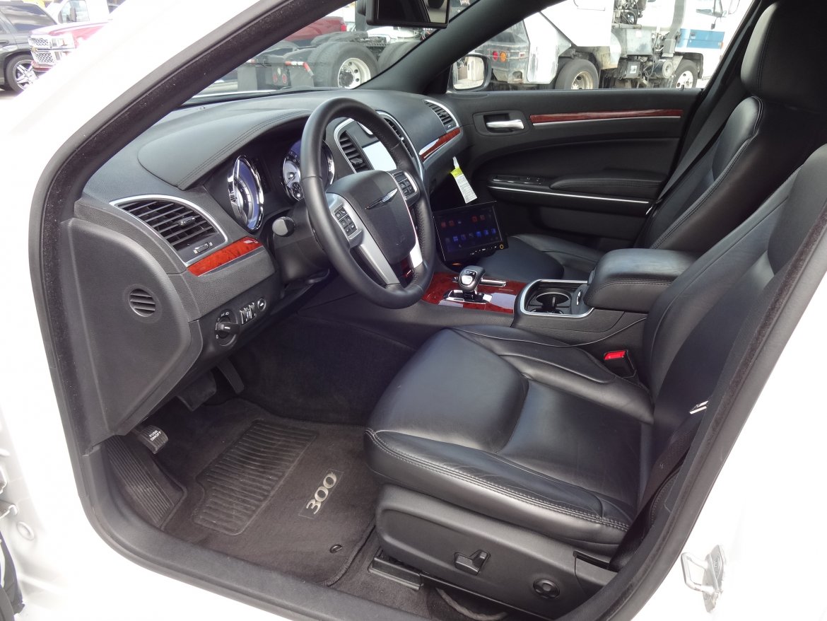 Photo of Limousine for sale: 2014 Chrysler 140 Inch Conversion 140" by Specialty Cpnversions SPV