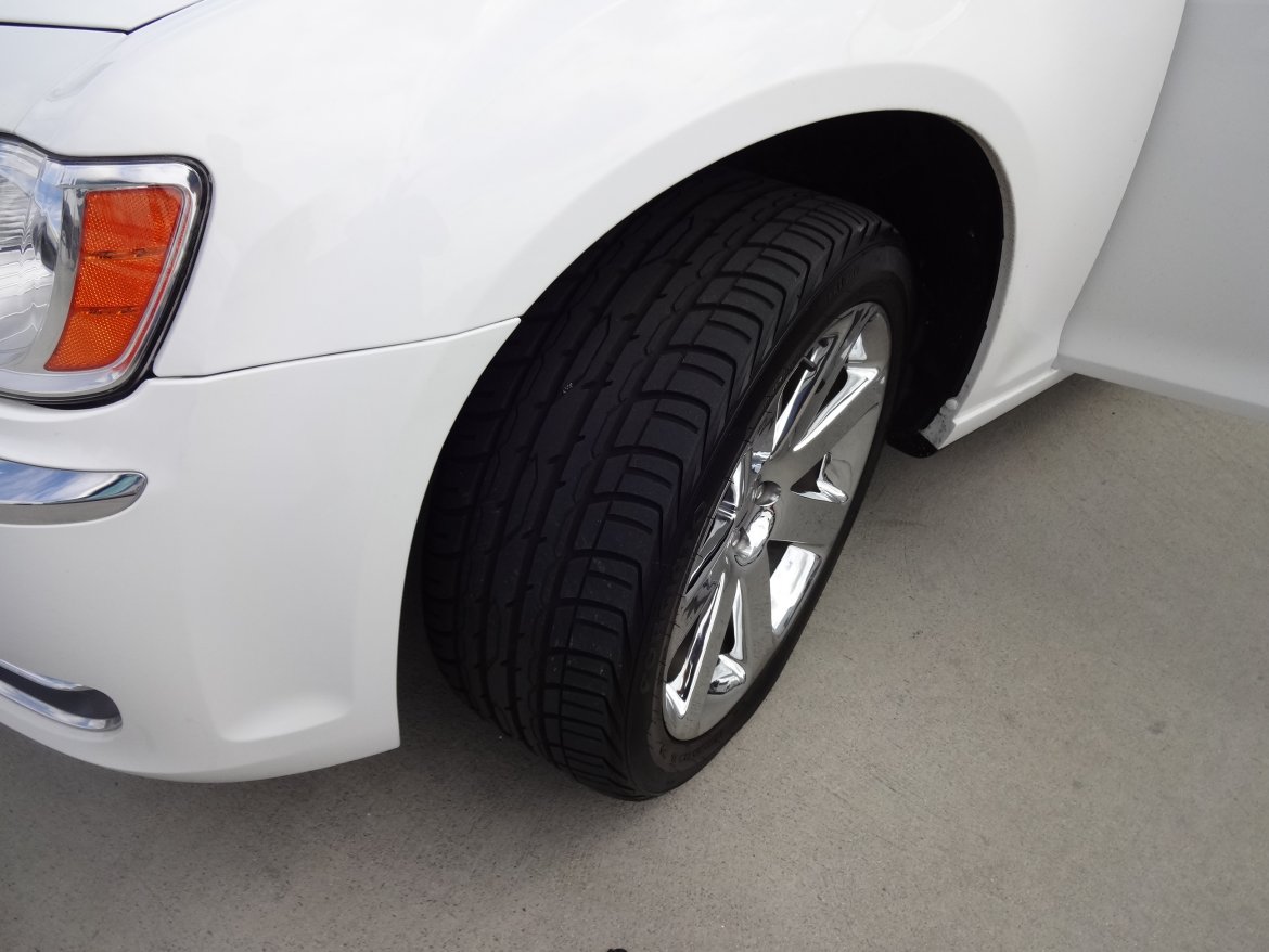 Photo of Limousine for sale: 2014 Chrysler 140 Inch Conversion 140" by Specialty Cpnversions SPV