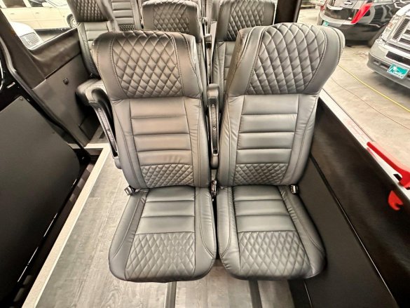 2022 Mercedes-Benz 3500 XD Sprinter Shuttle Sprinter for Sale in Carson, CA - Photo 3
