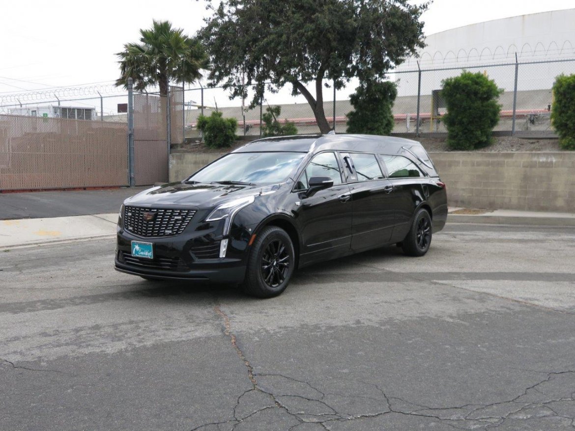 Funeral for sale: 2023 Cadillac XT5 Echelon by Eagle Coach