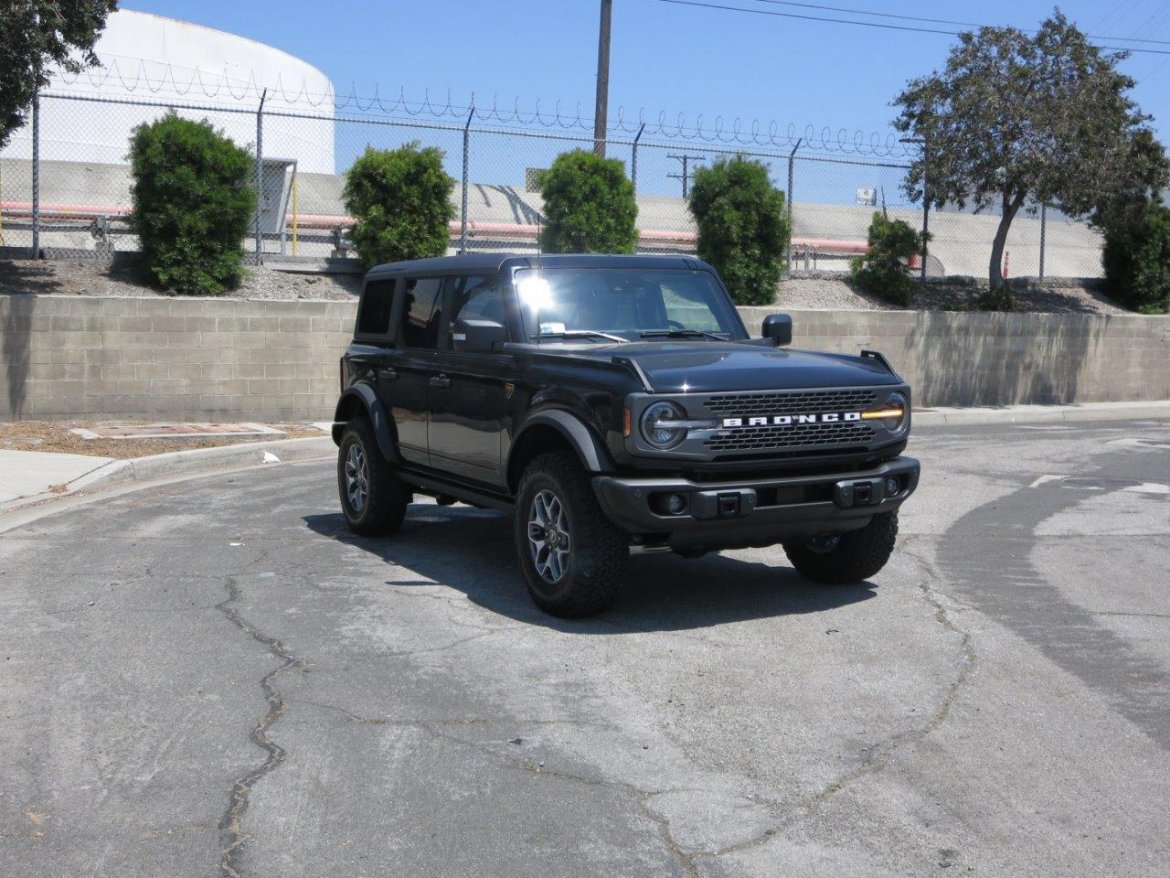 SUV for Sale in Carson, CA - Photo 3