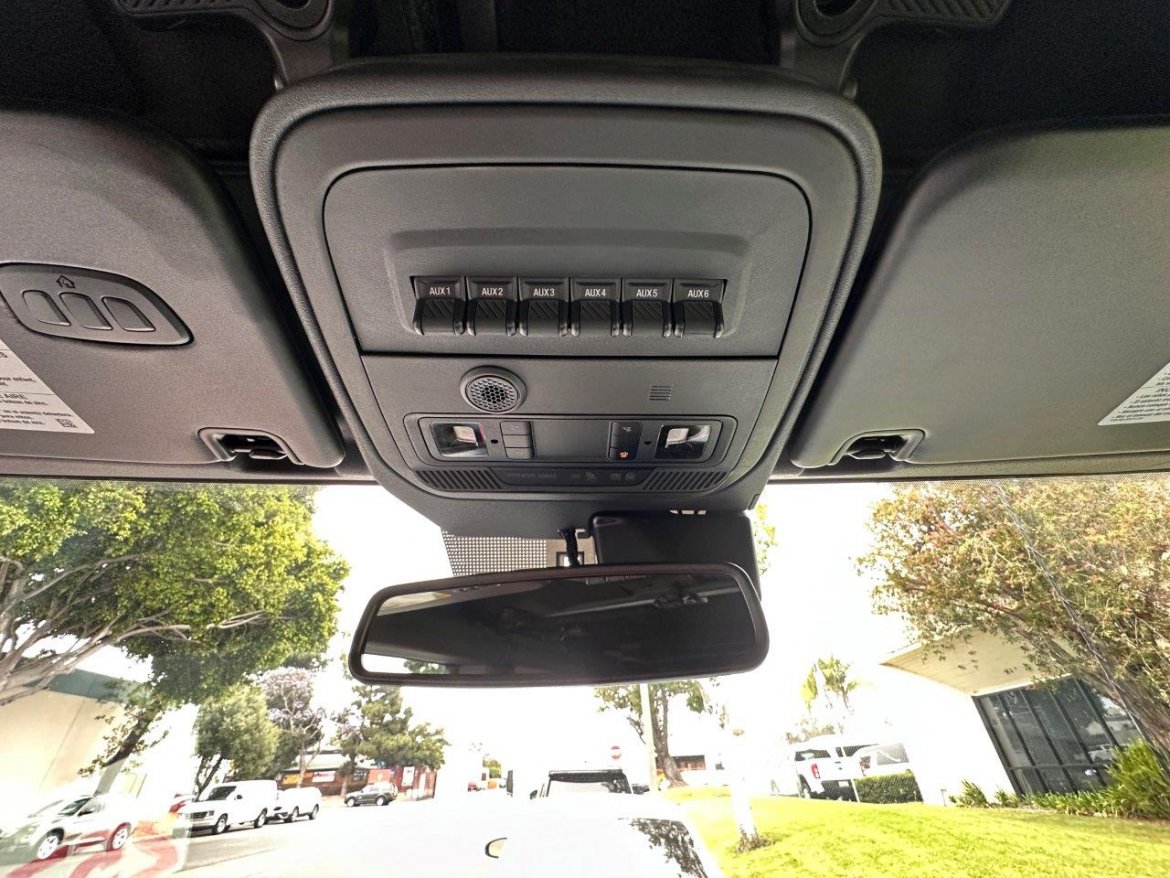 SUV for Sale in Carson, CA - Photo 19