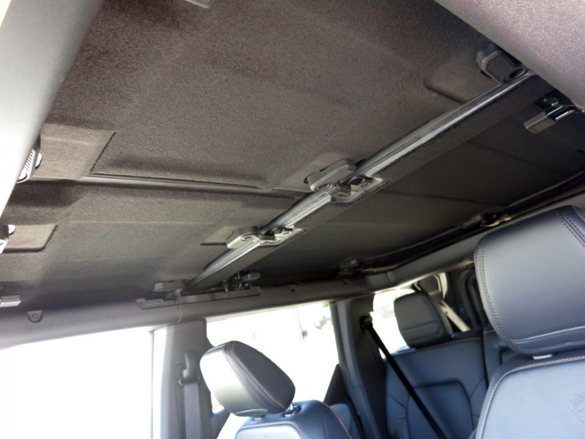 SUV for Sale in Carson, CA - Photo 27