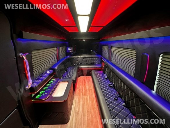 2022 Mercedes-Benz 3500 Sprinter Limousine Sprinter for Sale in Carson, CA - Photo 2