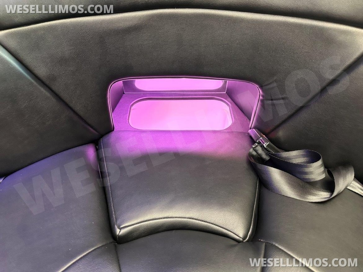 Photo of Sprinter for sale: 2022 Mercedes-Benz 3500 Sprinter Limousine 170" by Climb Coachworks