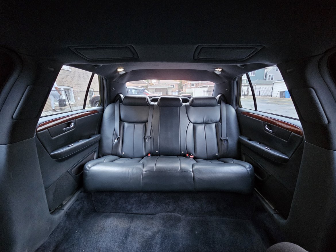 Limousine for Sale in Chicago, IL - Photo 15