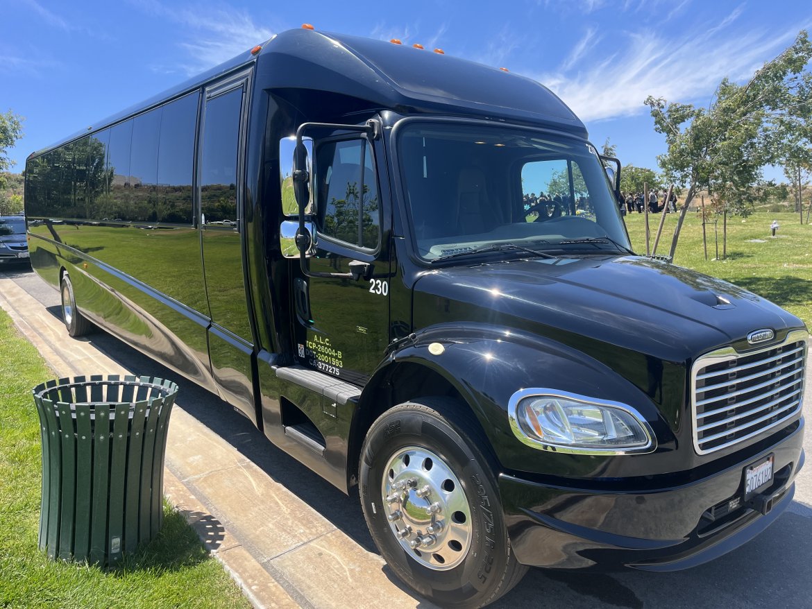 Executive Shuttle for sale: 2016 Freightliner M-102 GM 45 45&quot; by Grech Motors