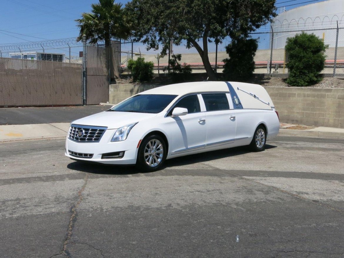 Funeral for sale: 2015 Cadillac XTS Victoria by S&amp;S Coach Company