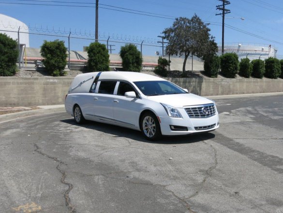 2015 Cadillac XTS Victoria Funeral for Sale in Carson, CA - Photo 3