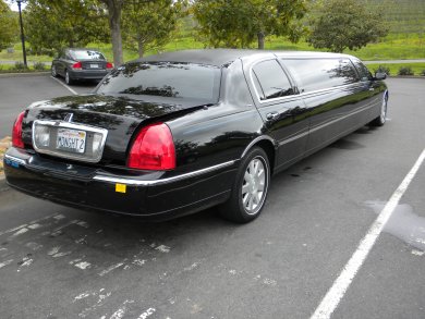 2004 Lincoln TOWNCAR Limousine for Sale in South San Francisco, California, US - Photo 4