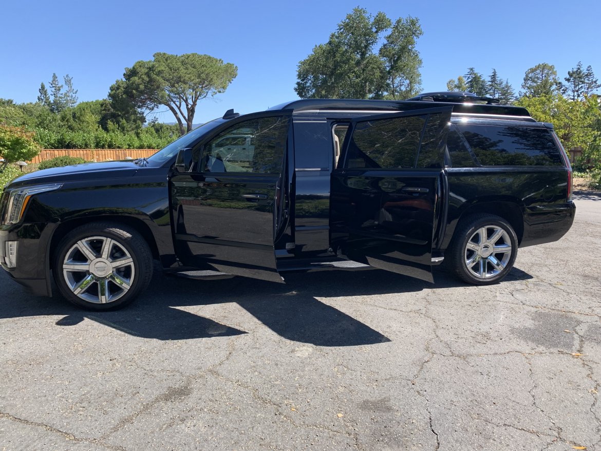 CEO SUV Mobile Office for Sale in Atherton, CA - Photo 6
