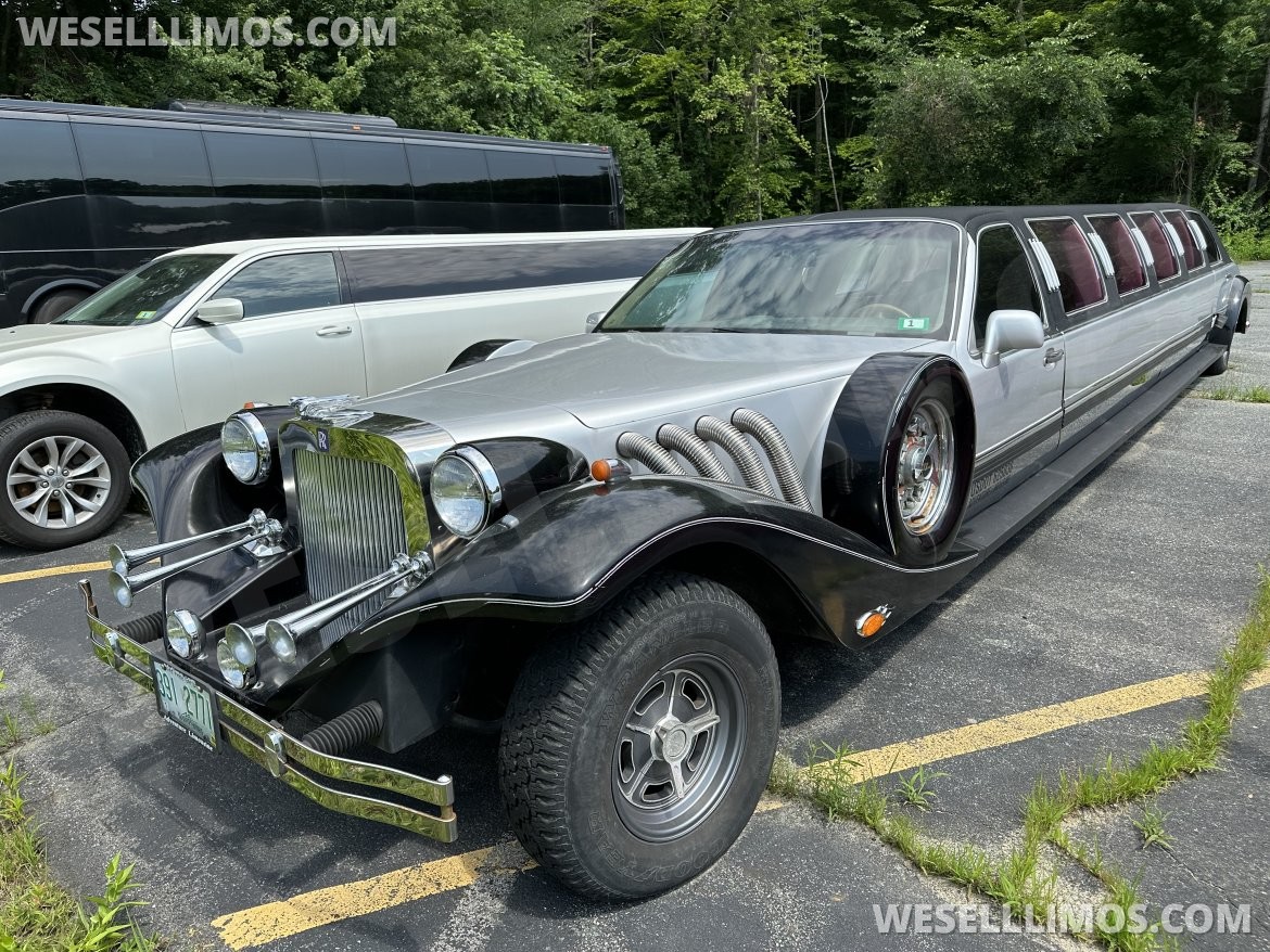 Used 1996 Lincoln Town Car Excalibur Limousine for sale in Swanzey, NH
