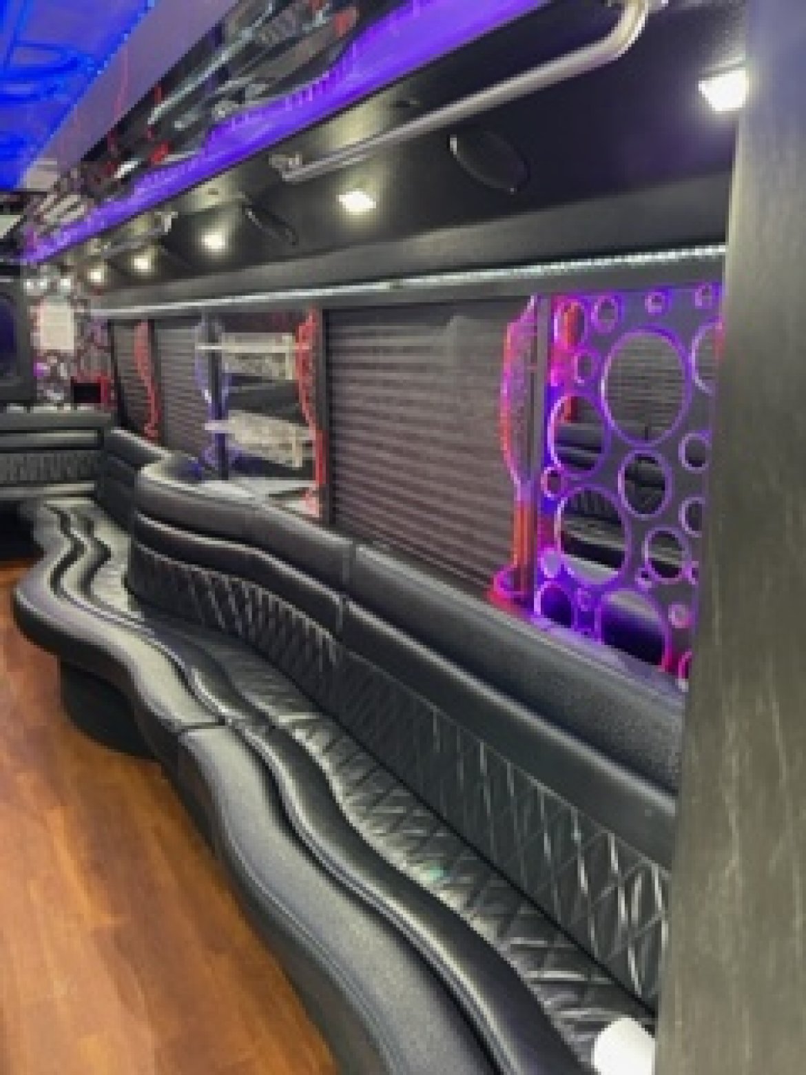 Limo Bus for Sale in Lafayette, LA - Photo 5