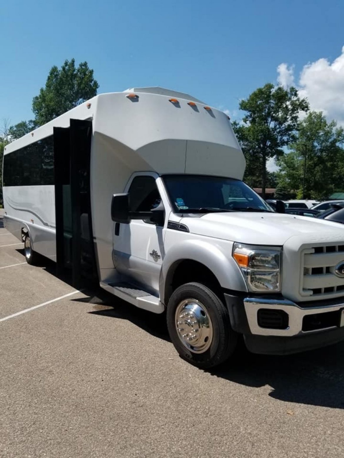 Limo Bus for sale: 2012 Ford F550 by Tiffany Coachworks