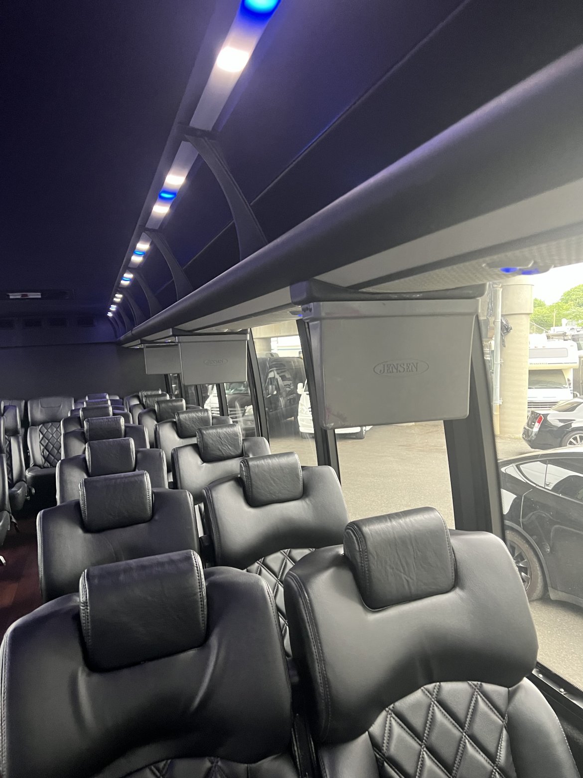Executive Shuttle for Sale in Hillside, NJ - Photo 32