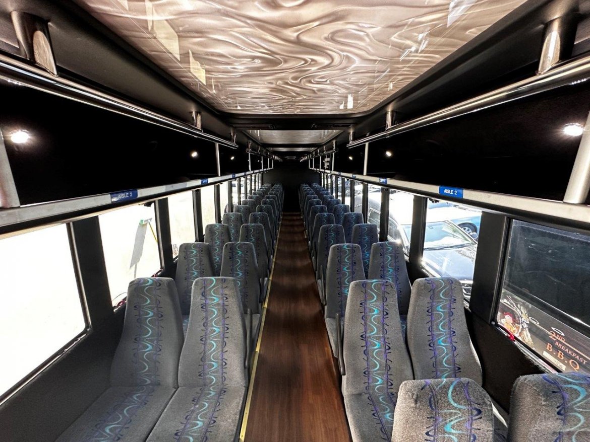 Executive Shuttle for Sale in Carson, CA - Photo 5