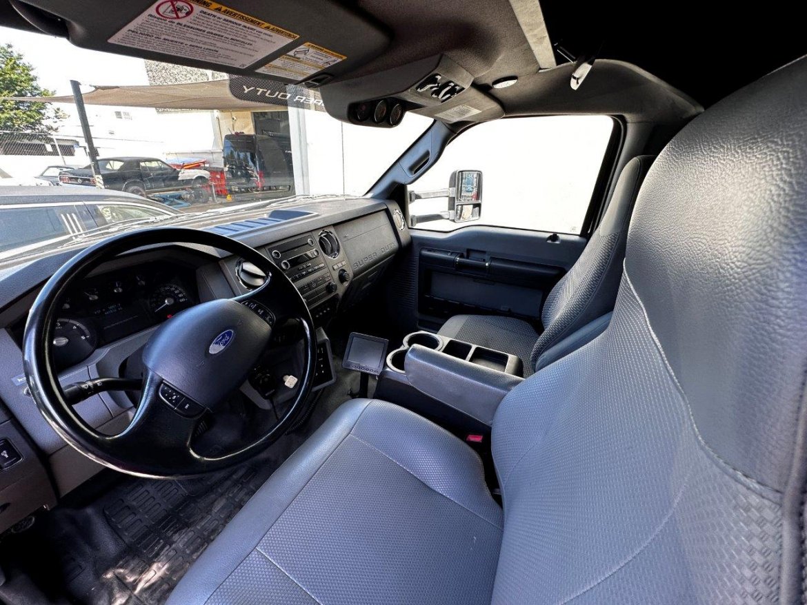 Executive Shuttle for Sale in Carson, CA - Photo 10