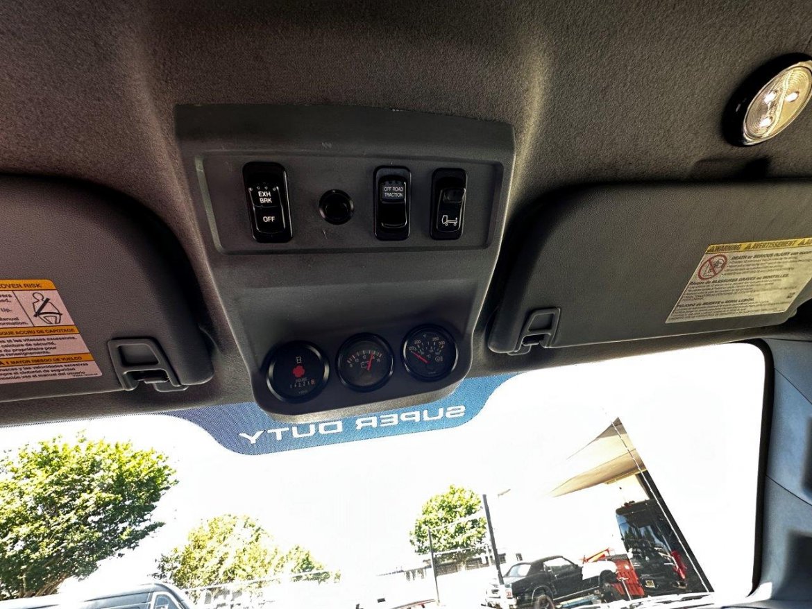 Executive Shuttle for Sale in Carson, CA - Photo 13