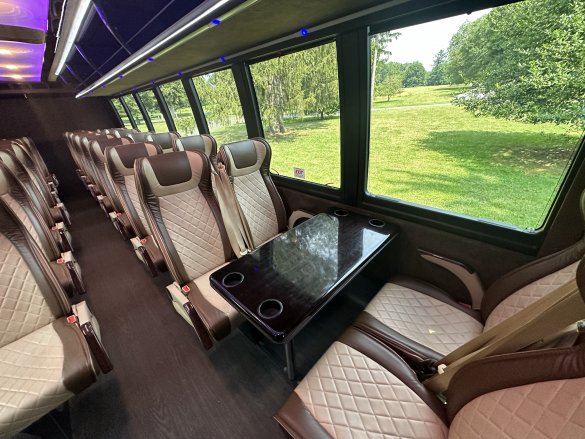 2017 Ford F-550 30 Passenger Shuttle Shuttle Bus for Sale in Morganville, NJ - Photo 3