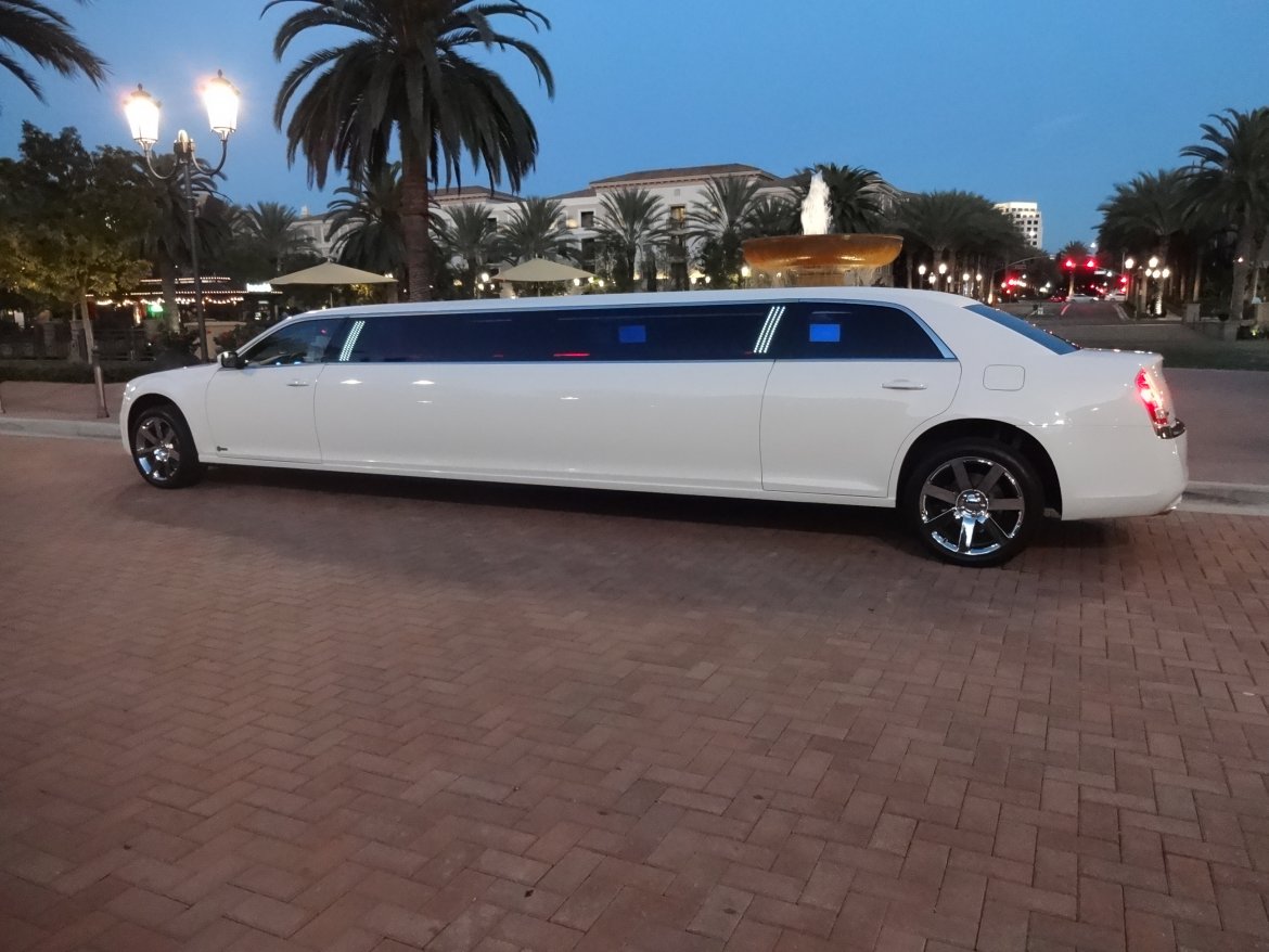 Photo of Limousine for sale: 2015 Chrysler 140 Inch Conversion 140&quot; by SPV Specialty Conversions
