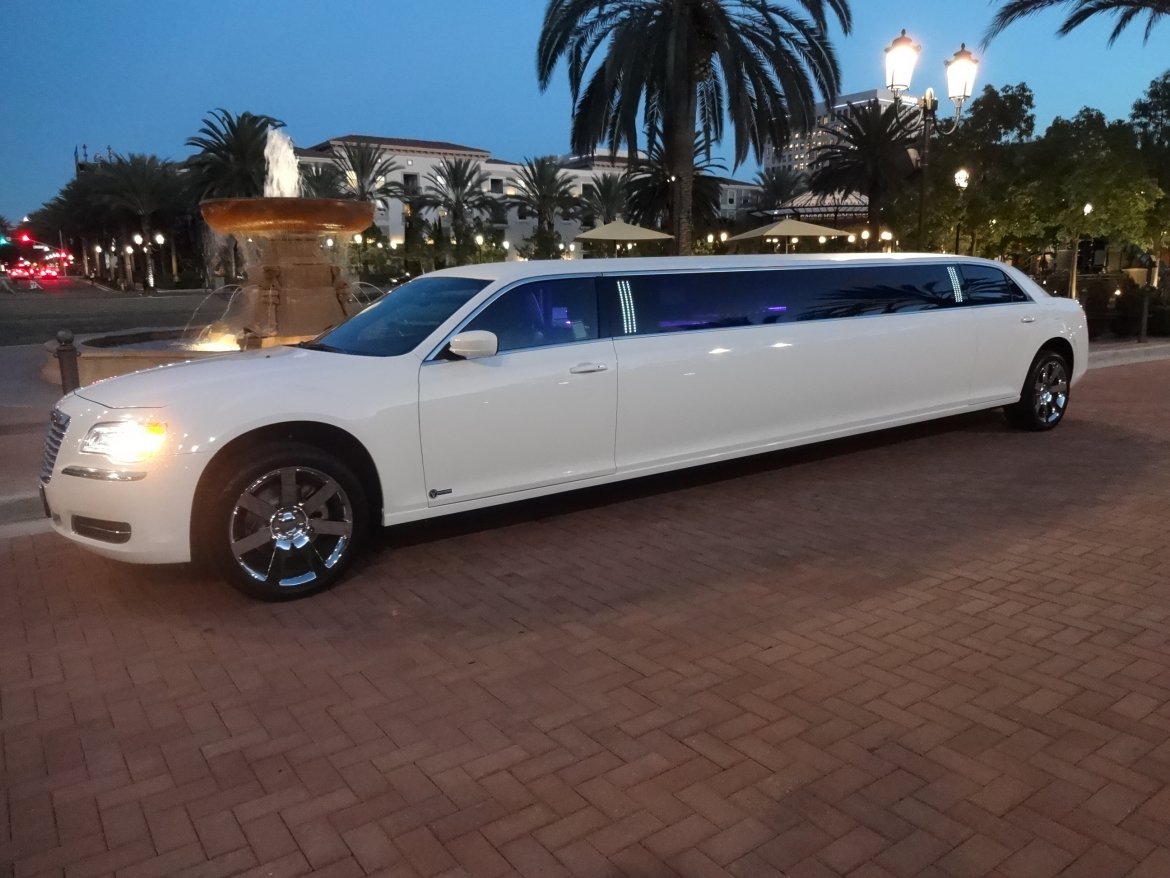 Photo of Limousine for sale: 2015 Chrysler 140 Inch Conversion 140&quot; by SPV Specialty Conversions