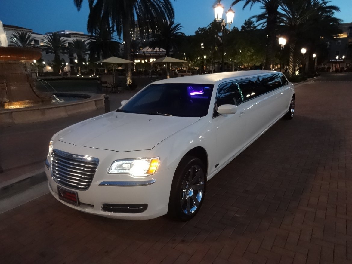 Photo of Limousine for sale: 2015 Chrysler 140 Inch Conversion 140&quot; by SPV Specialty Conversions