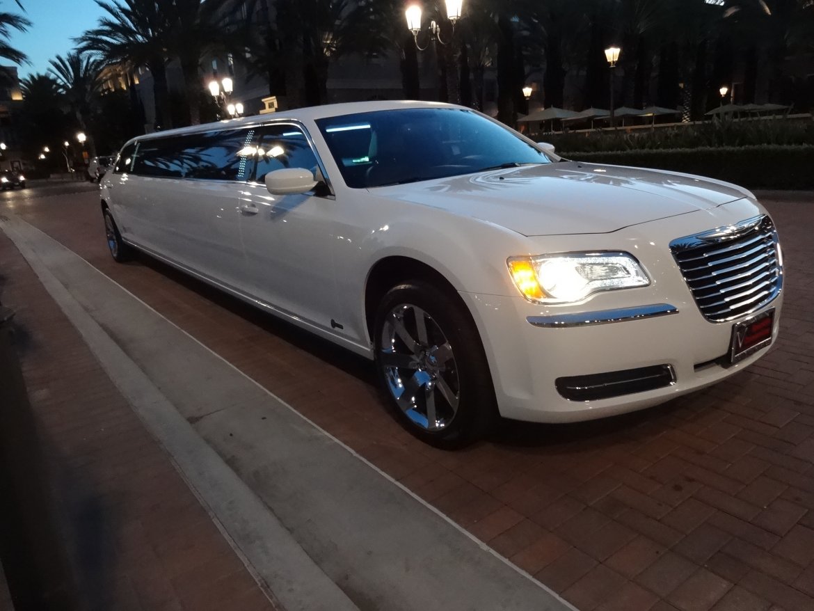 Photo of Limousine for sale: 2015 Chrysler 140 Inch Conversion 140&quot; by SPV Specialty Conversions