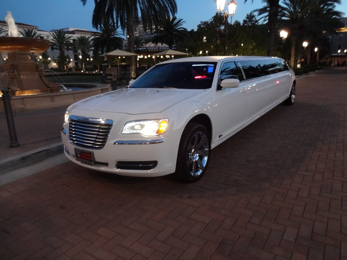 Photo of Limousine for sale: 2015 Chrysler 140 Inch Conversion 140&quot; by SPV Specialty Conversions