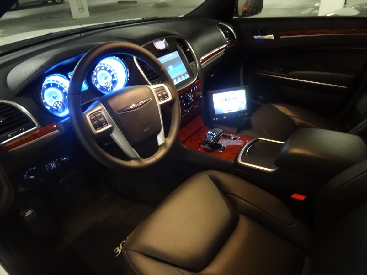 Photo of Limousine for sale: 2015 Chrysler 140 Inch Conversion 140&quot; by SPV Specialty Conversions