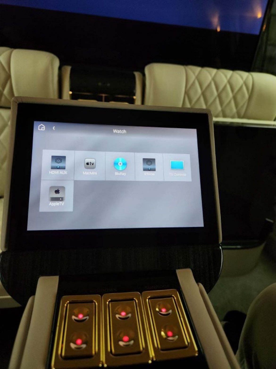 CEO SUV Mobile Office for Sale in Ontario, CA - Photo 10