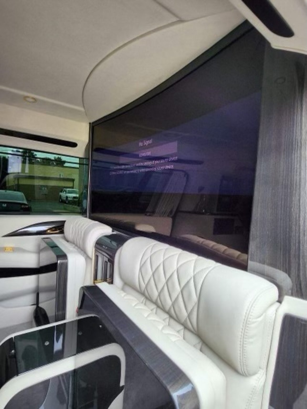 CEO SUV Mobile Office for Sale in Ontario, CA - Photo 8