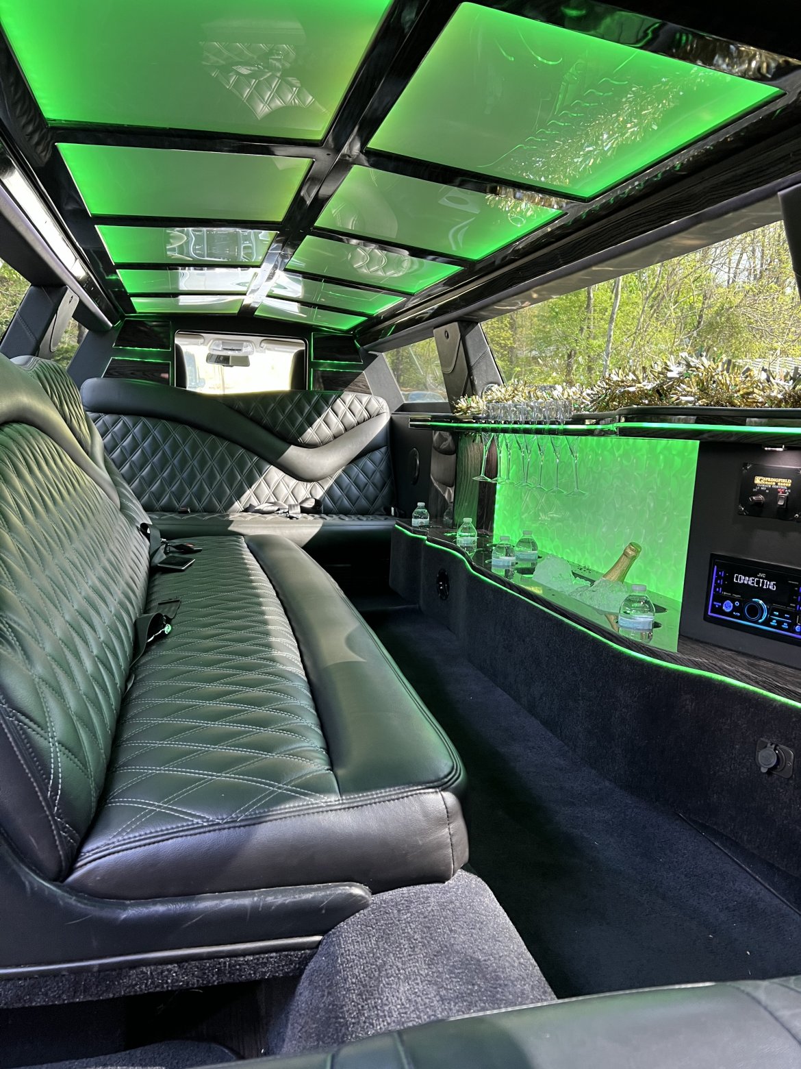 Limousine for sale: 2016 Chrysler 300 by Springfield Coach