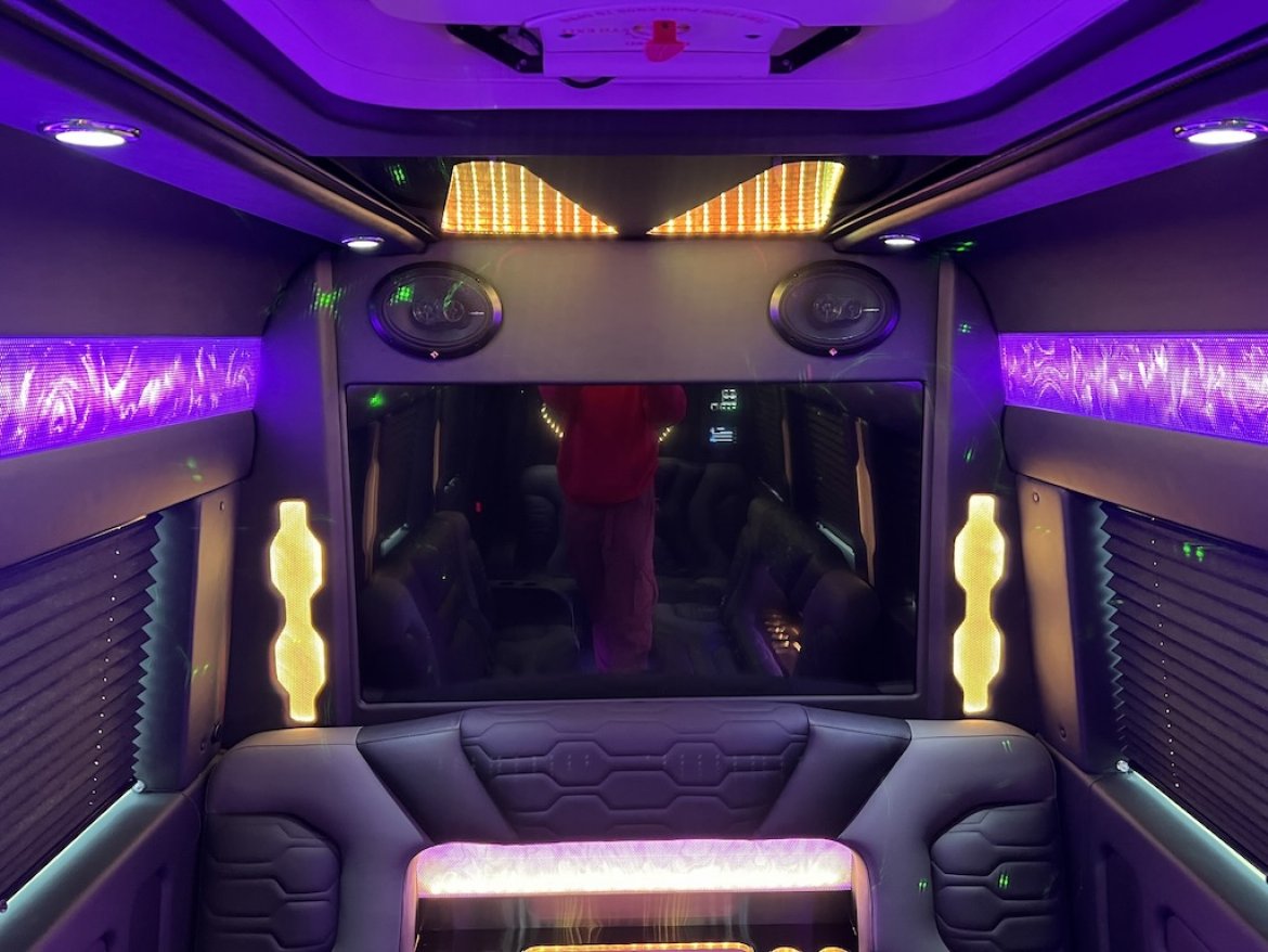 Sprinter for Sale in Arlington, TX - Photo 11
