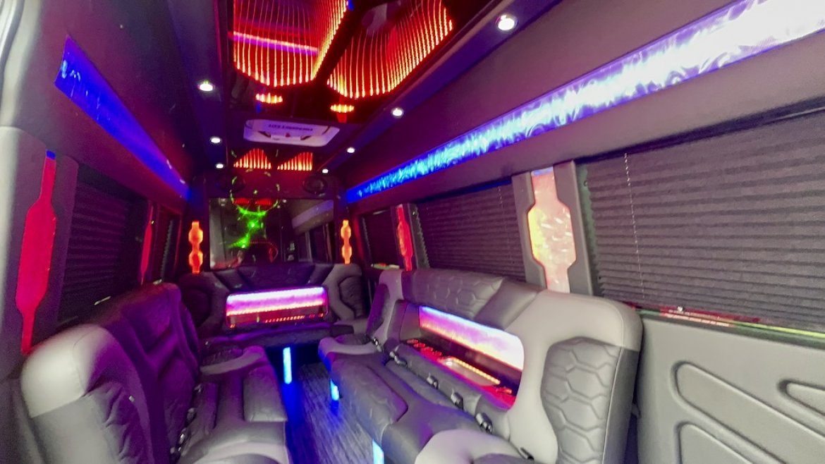 Sprinter for Sale in Arlington, TX - Photo 14