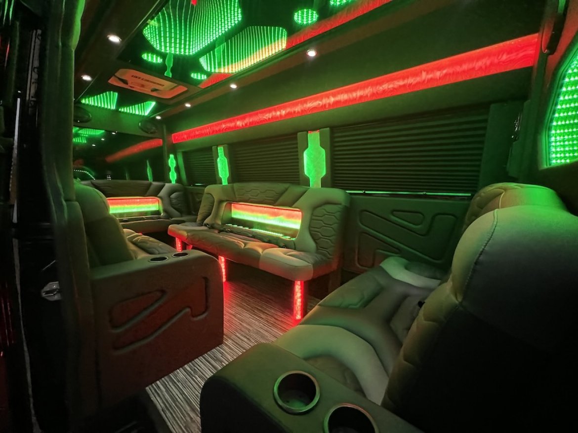 Sprinter for Sale in Arlington, TX - Photo 17