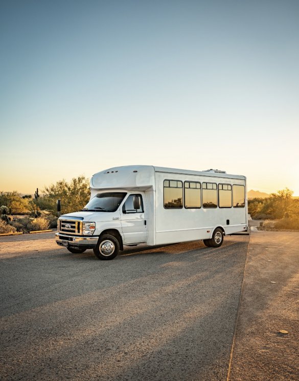 2019 Ford E450 Limo Bus (25 Passenger) 76,000 MILES