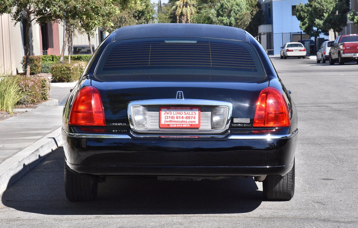 Photo of Limousine for sale: 2011 Lincoln Town Car 120&quot; by Dabryan