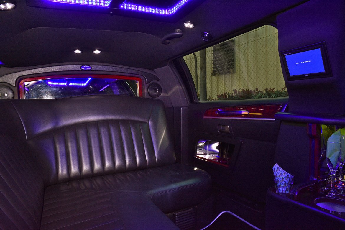 Photo of Limousine for sale: 2011 Lincoln Town Car 120&quot; by Dabryan