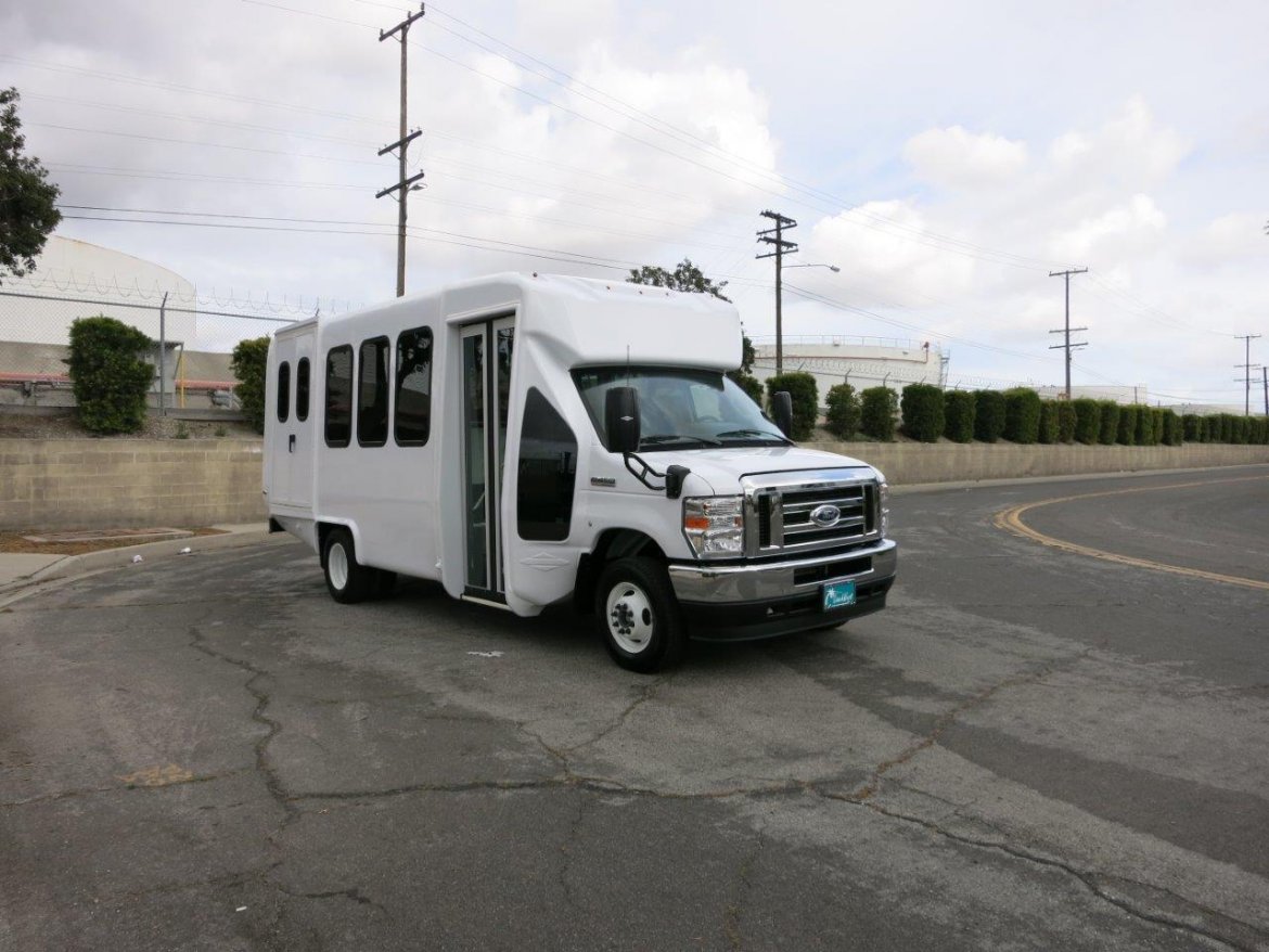 Shuttle Bus for sale: 2023 Ford E-450 ADA Bus by Diamond Coach