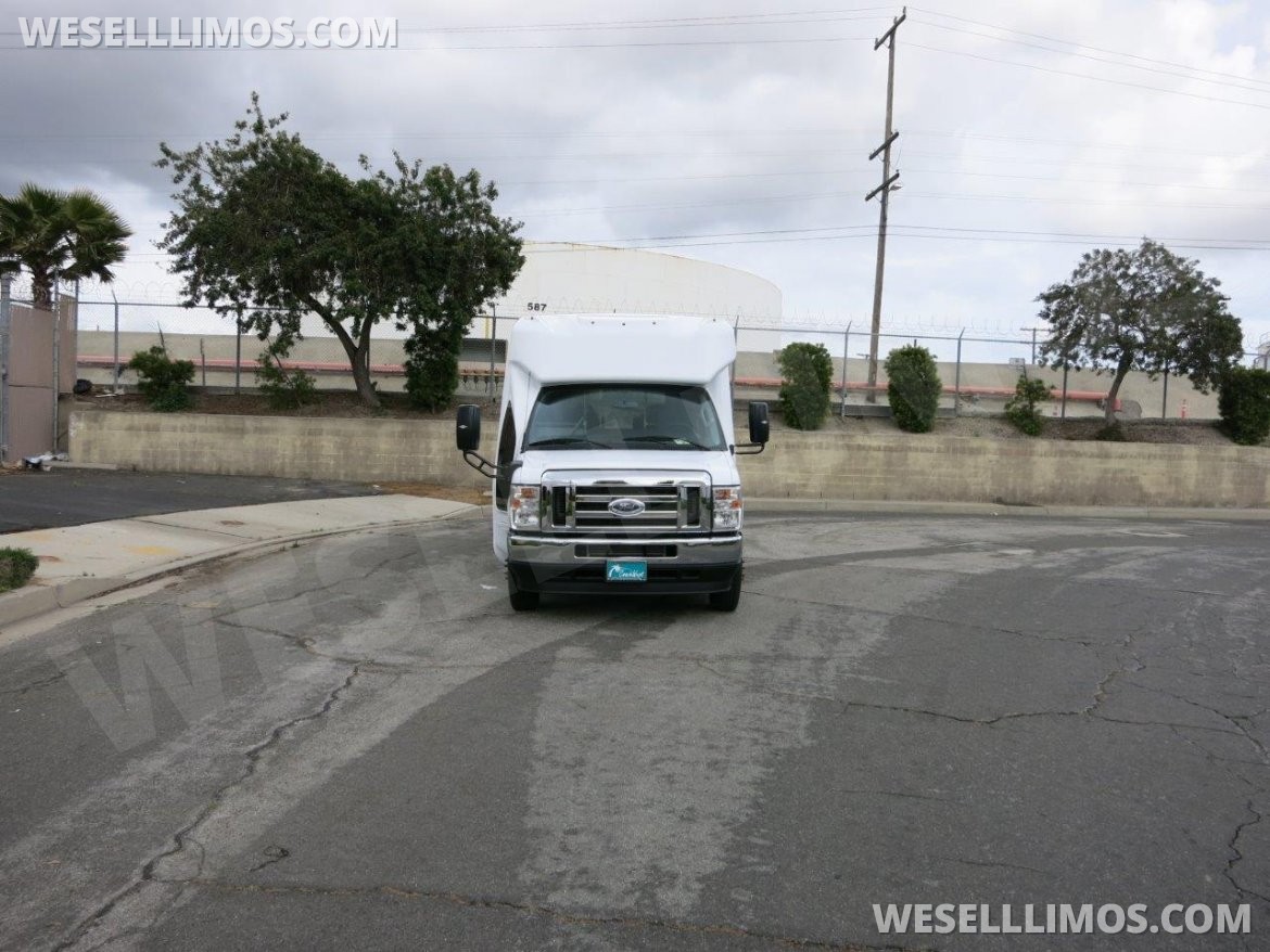 Photo of Shuttle Bus for sale: 2023 Ford E-450 ADA Bus by Diamond Coach