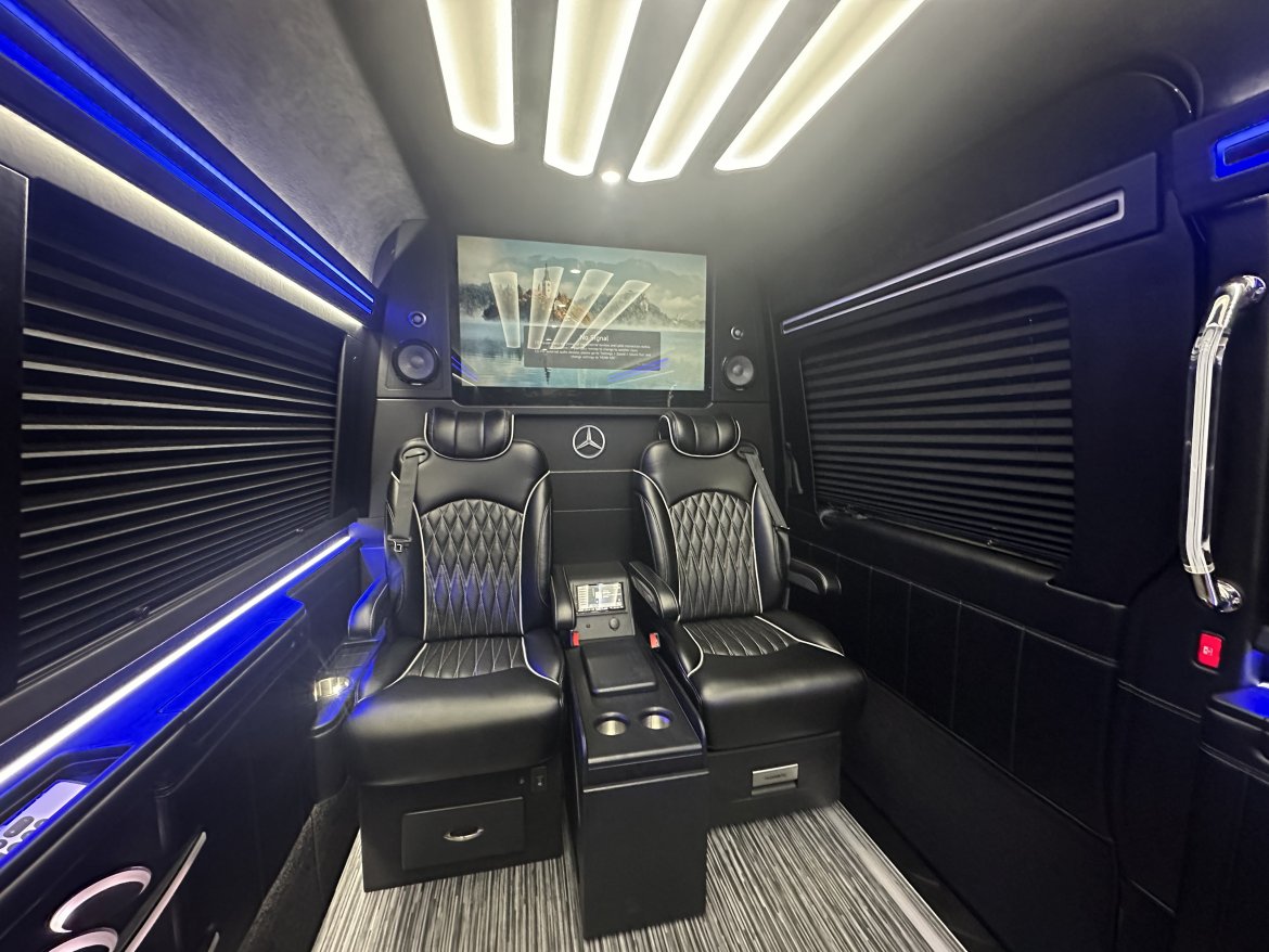 Sprinter for Sale in Springfield, MO - Photo 10